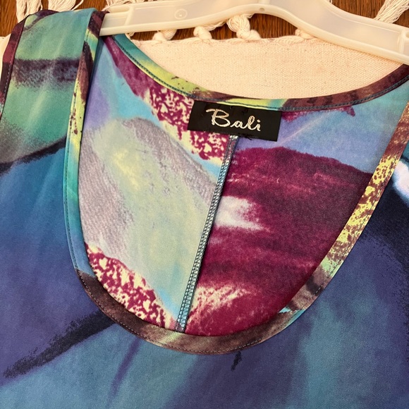 Bold Stunning Color Bali mini dress. Poly blend allows for easy care, quick wear - Picture 2 of 4